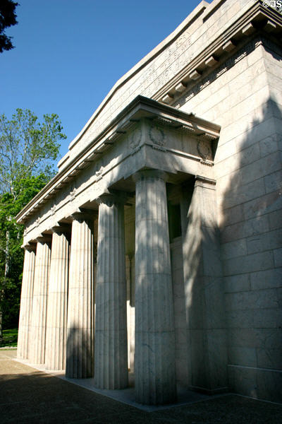 Portico of Abraham Lincoln Birthplace shrine. Hodgenville, KY.