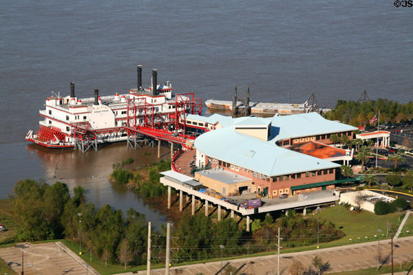 Hollywood Casino on Mississippi River overview. Baton Rouge, LA.