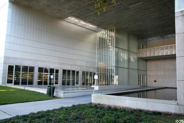 Entrance courtyard of Louisiana State Museum. Baton Rouge, LA.