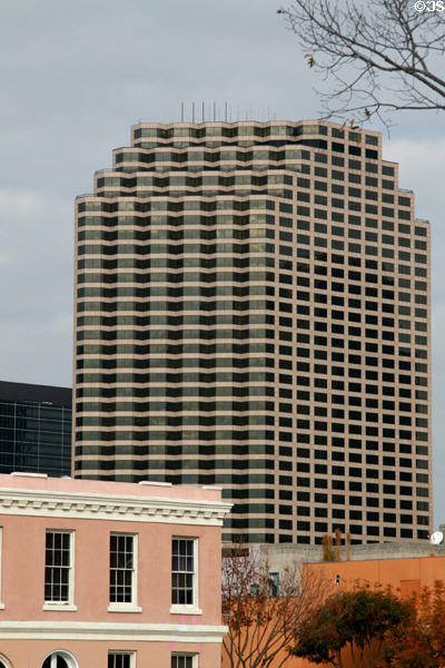 Energy Center (1984) (39 floors) (1100 Poydras St.). New Orleans, LA. Architect: HKS Inc..