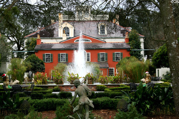 Rear garden of Houmas House with original house (1775). Burnside, LA.