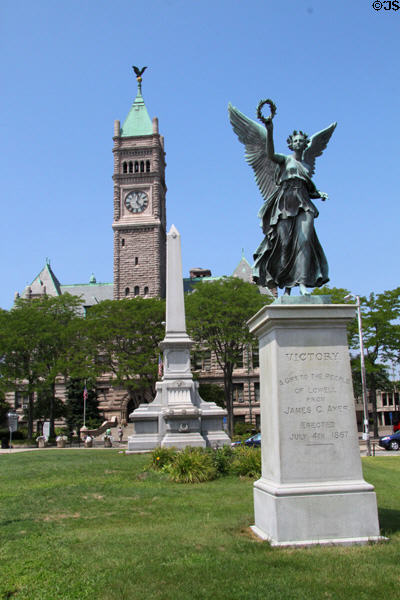 Lowell City Hall, Ladd & Whitney Civil War monument (1865) & Winged Victory Statue (1867) in Monument Sq. Lowell, MA.