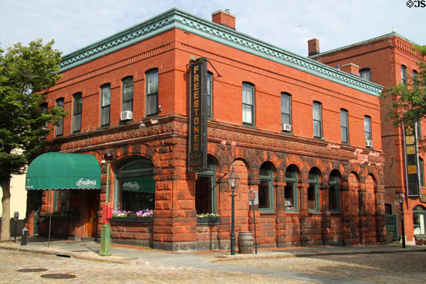 Citizens National Bank building (c1877) (41 William St. at 2nd St.). New Bedford, MA.
