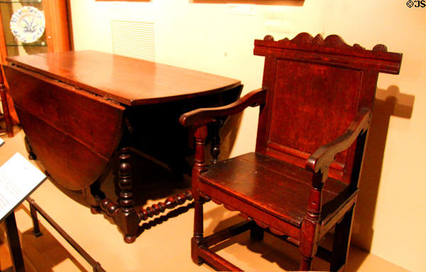 Gateleg table (1670-1700) & Wainscot joined chair (1630-1650) attrib. to Kenelm Winslow both made in MA at Pilgrim Hall Museum. Plymouth, MA.