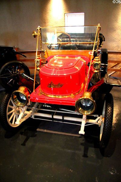 Stanley Steamer (1911) from Newton, MA at Heritage Plantation Auto Museum. Sandwich, MA.