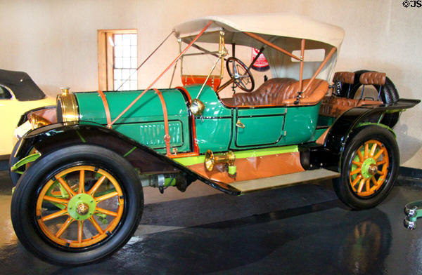 Pope-Hartford Model 33 Roadster (1913) from Hartford, CT at Heritage Plantation Auto Museum. Sandwich, MA.
