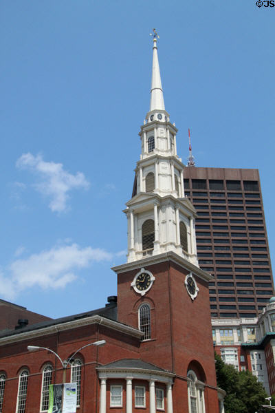 Park Street Church (1809) (117-123 Tremont St.). Boston, MA. Style: Federal. Architect: Peter Banner & Daniel Brigham & Solomon Willard.