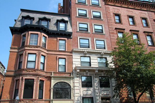 Harleston Parker House (1875) (49 Beacon St.) & Sliver Building (1903) (48 Beacon St.) in Beacon Hill. Boston, MA.