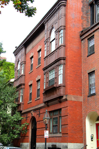 Coolidge Roberts Apartment House (1898) (13-15 Pinckney St.). Boston, MA. Style: Queen Anne.