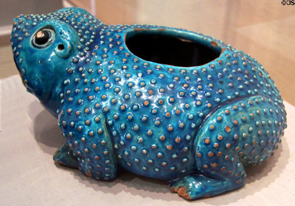 Chinese toad porcelain container (1650-1700) at Peabody Essex Museum. Salem, MA.