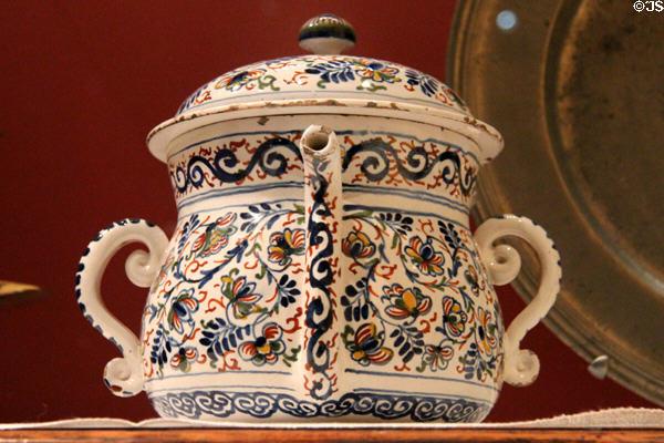 Tin-glazed earthenware posset pot (c1690) from Bristol, England at Museum of Fine Arts. Boston, MA.