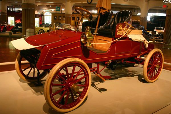 Packard Old-Pacific Runabout (1903) of Warren, OH, at Henry Ford Museum. Dearborn, MI.