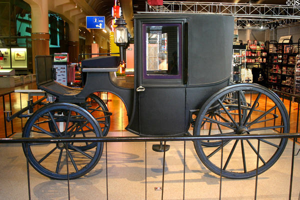 Horse-drawn Brougham (c1902) used by President Theodore Roosevelt as transport to State functions in Washington at Henry Ford Museum. Dearborn, MI.
