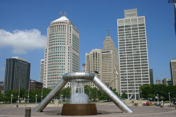 Dodge Fountain in Hart Plaza against 150 West Jefferson, Buhl & One Woodward Avenue Towers. Detroit, MI.