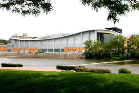 De Vos Place convention center (2004). Grand Rapids, MI.
