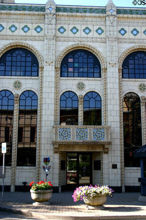 Former People's State Bank building (1928) (36 E 8th St.). Holland, MI. Style: Art Deco. Architect: Bolhuis & Co..
