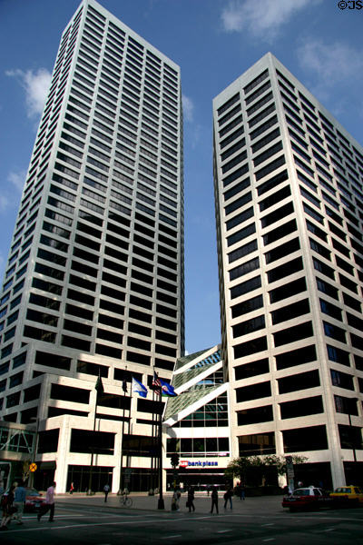 US Bank Plaza (1981) (200 South 6th St.) (41 & 23 floors). Minneapolis, MN. Architect: Skidmore, Owings & Merrill + Hodne/Stageberg Partners.