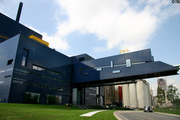 Guthrie Theater (2006) (818 South 2nd St.) (10 floors). Minneapolis, MN. Architect: Ateliers Jean Nouvel + Architectural Alliance.