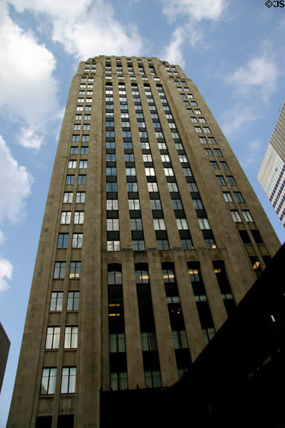 Rand Tower (1929) (527 Marquette Ave.) (27 floors). Minneapolis, MN. Architect: Holabird & Root.