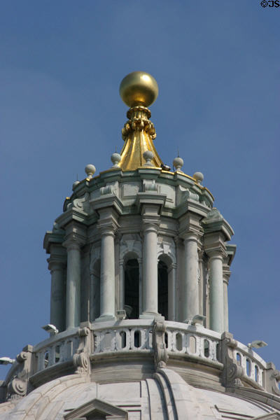 Minnesota State Capitol cupola atop dome. St. Paul, MN.