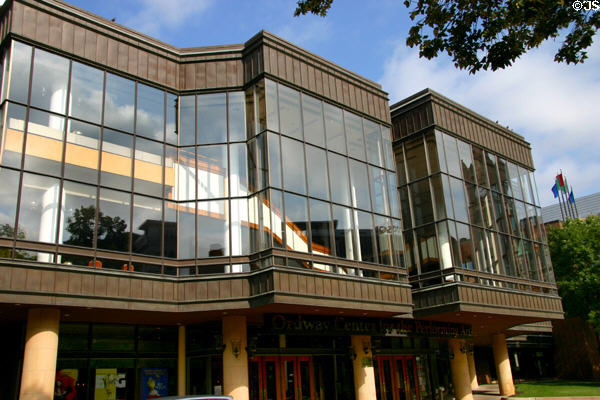 Ordway Center for the Performing Arts (1986) (345 Washington St.). St. Paul, MN. Architect: BTA Architects.