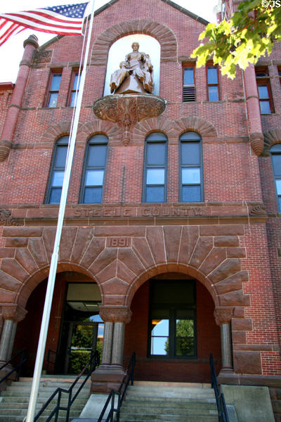 Entrance of Steele County Courthouse. Owatonna, MN.