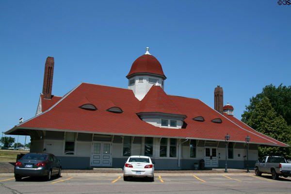 Owatonna Union Depot (1887) (relocated to Eisenhower Dr.). Owatonna, MN.