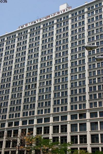Railway Exchange Building (aka Macy's; Famous-Barr) (1914) (21 floors) (611 Olive St.). St Louis, MO. Architect: Mauran, Russell & Crowell.
