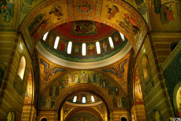 Interior mosaics of central nave at Saint Louis Cathedral. St Louis, MO.