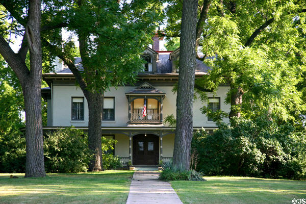 Lewis-Bingham-Waggoner Estate (1856) (313 W. Pacific Ave.). Independence, MO. Style: Italianate.