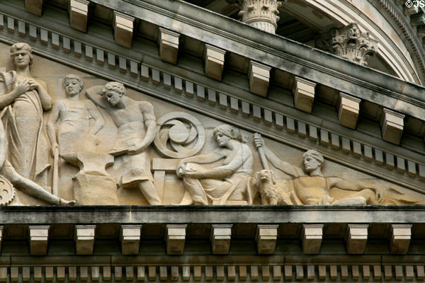 Allegorical figures on pediment of Mississippi State Capitol. Jackson, MS.