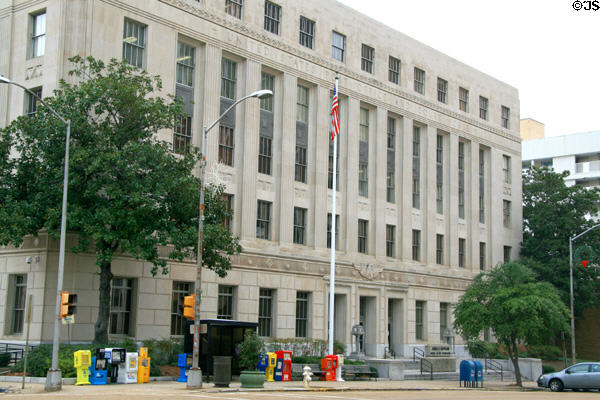 Federal Building / U S Post Office (1934) (245 E. Capitol St.). MS.