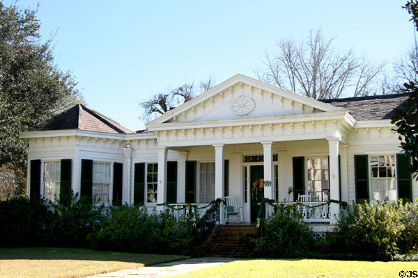 White Wings House (1833-54 & c1888) (311 N. Wall St.). Natchez, MS.