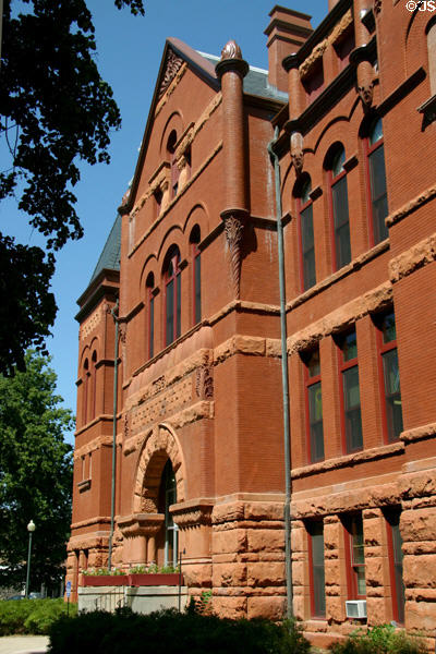 Hamilton County Courthouse (1895). Aurora, NE. Style: Richardsonian Romanesque. Architect: William Gray. On National Register.
