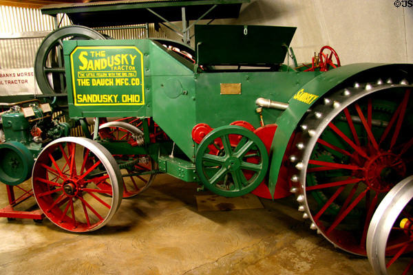 Sandusky gasoline-kerosene 10-20 HP tractor (1916) by Dauch Mfg. Co of Sandusky, OH, at Warp Pioneer Village. Minden, NE.