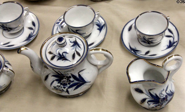 Tea set at Woodman Museum. Dover, NH.