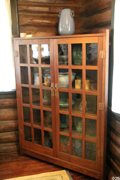 Oak corner cabinet (c1910-11) by Craftsman Workshops of Eastwood, NY at Stickley Museum at Craftsman Farms. Morris Plains, NJ.