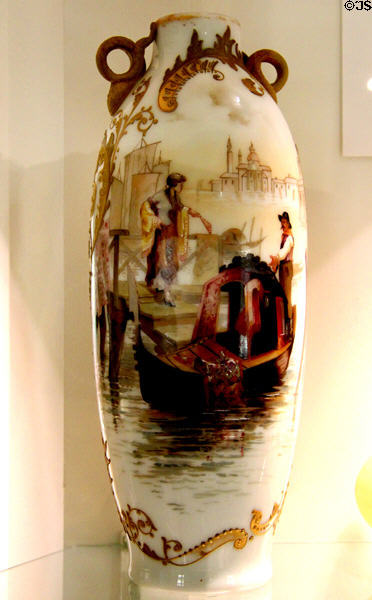 Colonial glass vase (c1890) by Mt. Washington Glass Co. of New Bedford, MA at Museum of American Glass. Milville, NJ.
