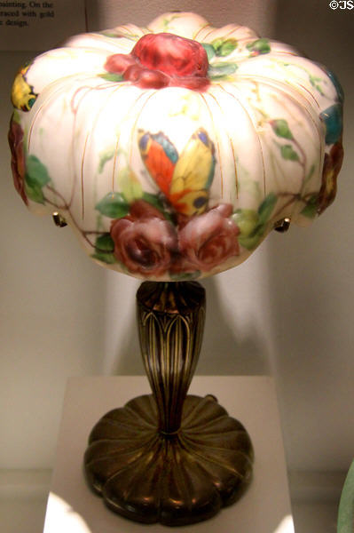 Puffy boudoir lamp with Papillion shade (1907-29) by Pairpoint Corp. of New Bedford, MA at Museum of American Glass. Milville, NJ.