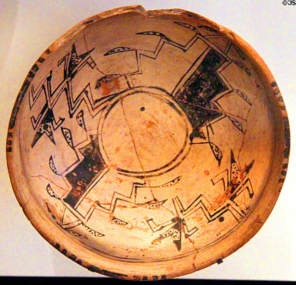 Sankawi Indian pottery bowl at New Mexico History Museum. Santa Fe, NM.