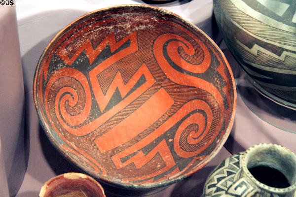 Wingate black-on-red pottery bowl with lightning (c1050-1200) at Maxwell Museum of Anthropology. Albuquerque, NM.