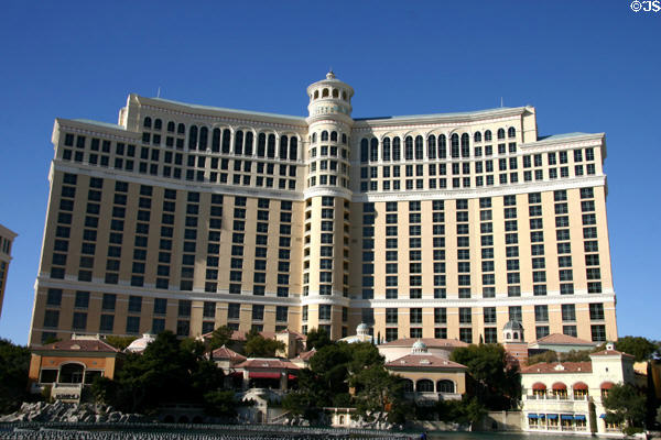 Bellagio Resort & Casino (1998) (36 floors) (3600 Las Vegas Blvd. South). Las Vegas, NV. Architect: The Jerde Partnership + Butler/Ashworth Architects + WorthGroup.