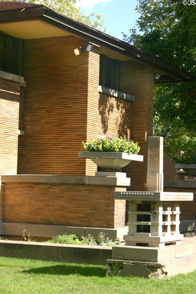 Planters & design elements of Martin House. Buffalo, NY.