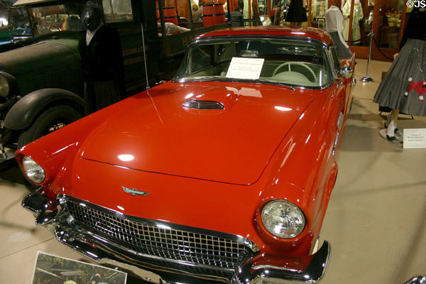 Ford Thunderbird (1957) in Pierce-Arrow Museum. Buffalo, NY.