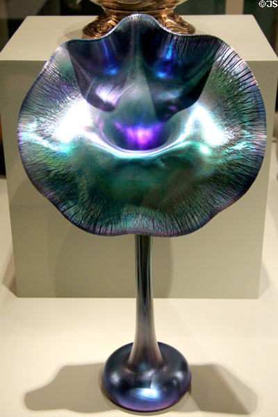 Jack-in-the-Pulpit glass Favrile vase (1911-2) by Louis Comfort Tiffany at Corning Museum of Glass. Corning, NY.