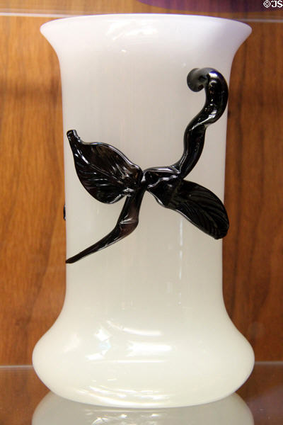 White & black glass vase (1920-30) by Frederick Carder for Steuben Glass at Corning Museum of Glass. Corning, NY.