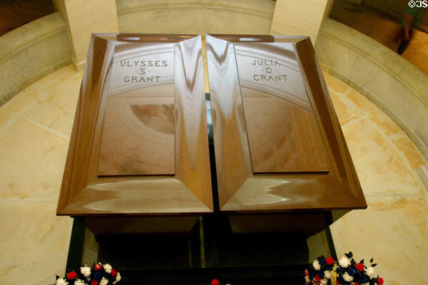 Tombs of Ulysses S. Grant & wife Julia D. Grant. Grant was born in Ohio & died in New York City. New York, NY.