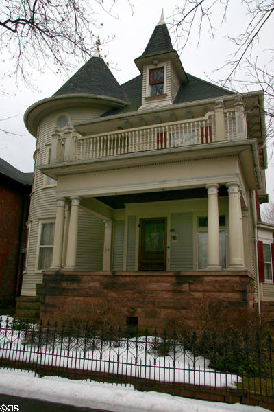 Queen Anne style house (1890) (79 Atkinson St.). Rochester, NY.