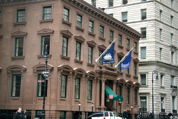 Hanover Bank [aka New York Cotton Exchange] [aka India House) (1853) (1 Hanover Sq.). New York, NY. Style: Italianate. Architect: Richard J. Carman. On National Register.