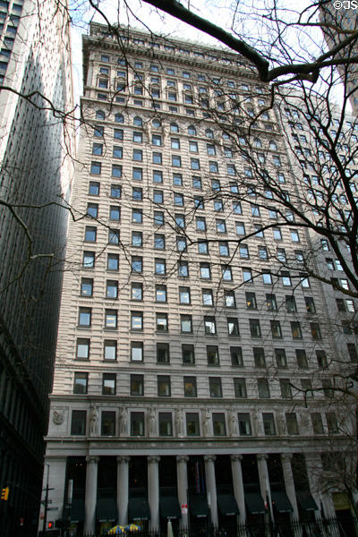 Bank of Tokyo (former American Surety Co.) (1895) (100 Broadway) (26 floors). New York, NY. Architect: Bruce Price.